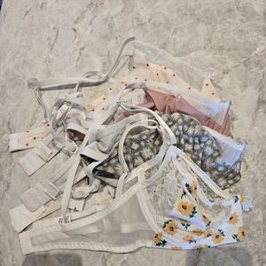 Floral and Lace Women's Intimates Set